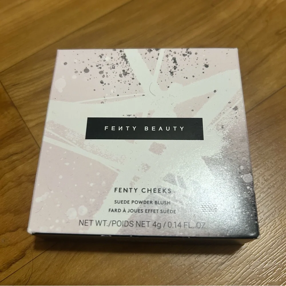Fenty Beauty Petal Poppin Suede Powder Blush